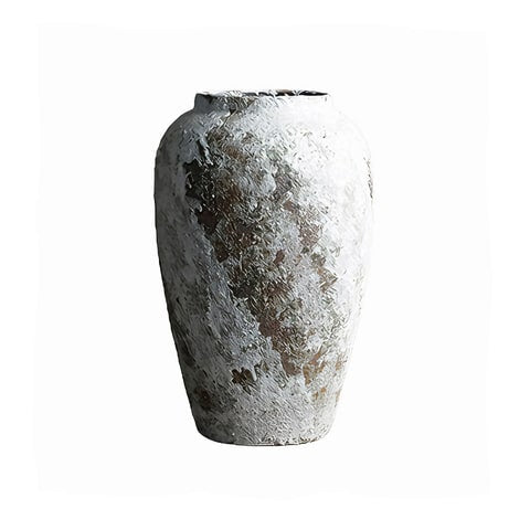 Vase ancien en grès artisanal modèle moyen.