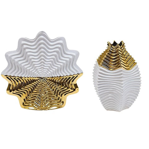 Vase Artistique Doré et Blanc en céramique présentation des modèles A et B, côte à côte sans fleurs sur fond blanc.