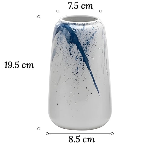 Vase Artistique Blanc et Encre Bleue en Céramique dimensions modèle M sur fond blanc.