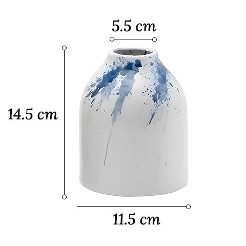 Vase Artistique Blanc et Encre Bleue en Céramique dimensions modèle S sur fond blanc.