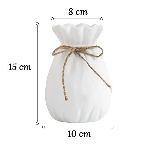 Vase Bourse Blanc avec Cordon en Céramique dimensions du  modèle A sur fond blanc.