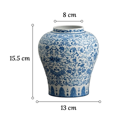 Vase chinois bleu et blanc motif fleurs en Porcelaine dimensions du modèle S sur fond blanc.