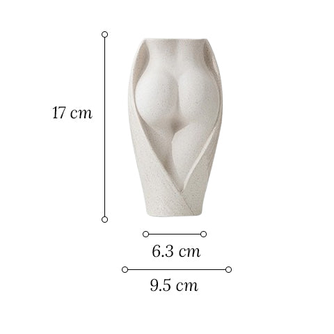 Vase fessier Femme vice-versa dimensions du modèle Petit sur fond blanc.