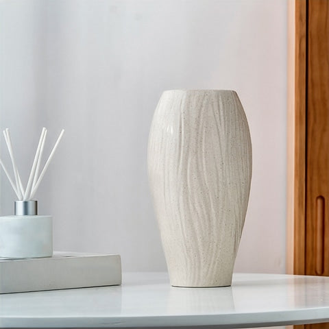 Vase fessier de femme vice-versa présentation du vase, vu de dos.