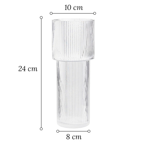 Vase Forme Torche Transparent Rayé en Verre dimensions du modèle petit sur fond blanc