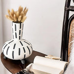 Vase Original Noir et Blanc Lignes Pointillées - Vignette | Vase Cute