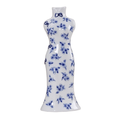 Vase robe kimono chinois bleu et blanc en Porcelaine style B.