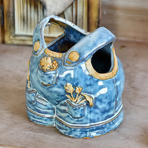 Vase Salopette Bleue Créatif présentation du modèle B sans fleurs.