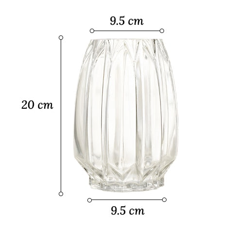Vase simple incurvé vert ou transparent en verre dimensions taille S sur fond blanc.