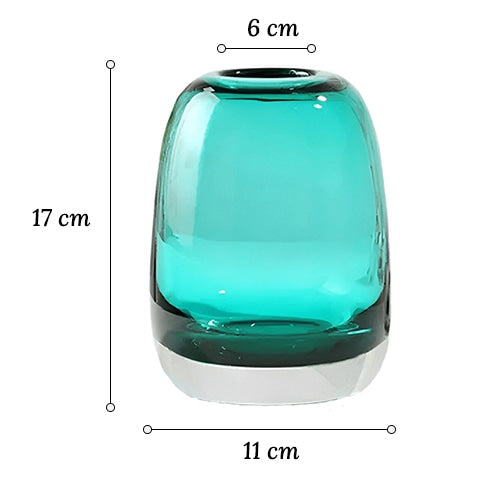 Vase soliflore ovale bleu translucide en verre dimensions taille M sur fond blanc.