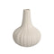 Vase soliflore style scandinave en céramique modèle Beige sur fond blanc.