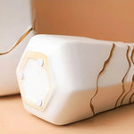 Vase Sophistiqué Polygone Blanc et Doré - Vignette | Vase Cute