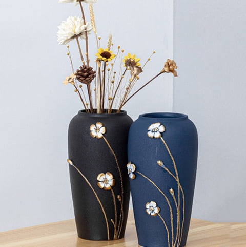 Vase décoratif en céramique modèles Noir avec fleurs séchées et bleu présentation sans fleurs.
