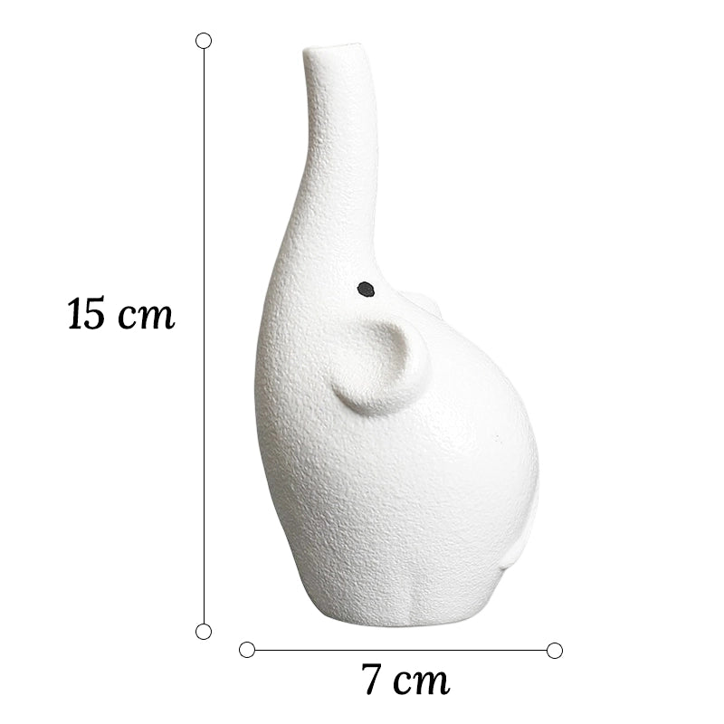 Soliflore Éléphant Rose Blanc ou Bleu dimensions 15 cm sur fond blanc sans fleurs.