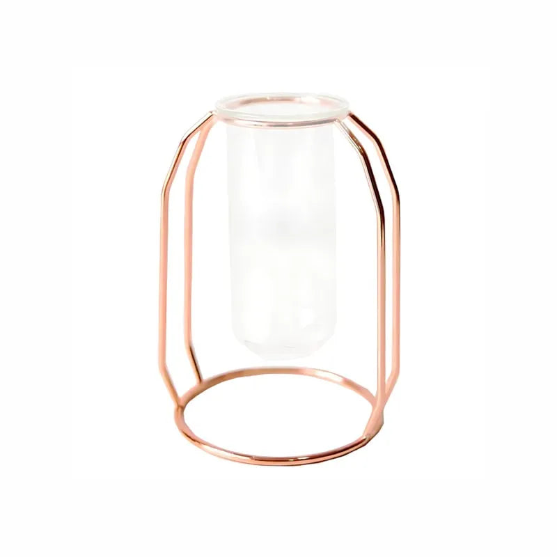 Soliflore Tube Suspendu Cadre Géométrique Rose Gold, présentation du modèle A sans fleurs sur fond blanc.