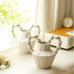 Vase Amphore Moderne Anses Torsadées - Vignette | Vase Cute