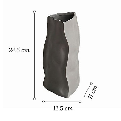 Vase artistique difforme blanc, gris ou kaki dimensions taille Grand sur fond blanc