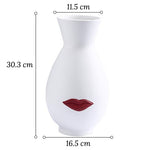 Vase créatif blanc ou noir lèvres rouges  (Céramique) - Vignette | Vase Cute