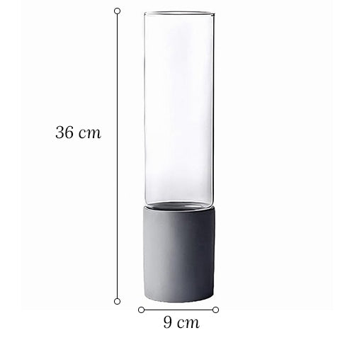 Vase cylindrique bi-matière transparent et gris en verre et céramique dimensions du modèle A sur fond blanc