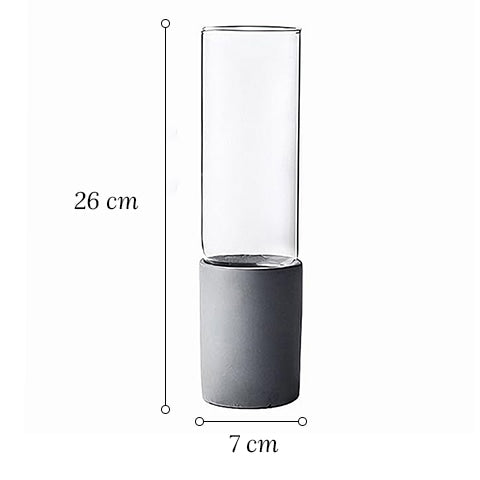 Vase cylindrique bi-matière transparent et gris en verre et céramique dimensions du modèle B sur fond blanc