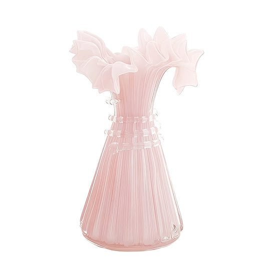 Vase Robe Rose Cintrée Bustier Élégant sans fleurs sur fond blanc.