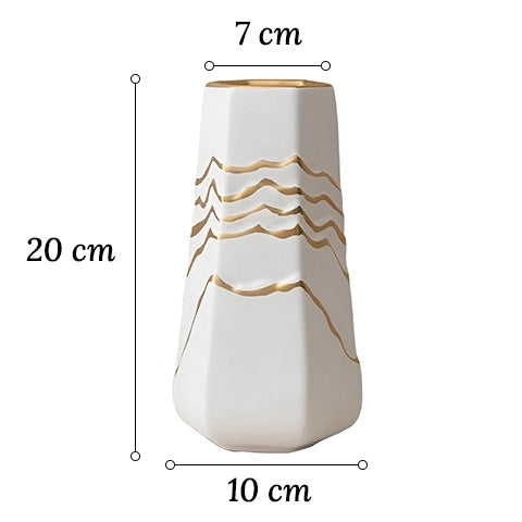 Vase Sophistiqué Polygone Blanc et Doré en Céramique dimensions du modèle S sur fond blanc