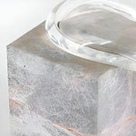 Vase Transparent Effet Fondu sur Cube en Marbre - Vignette | Vase Cute