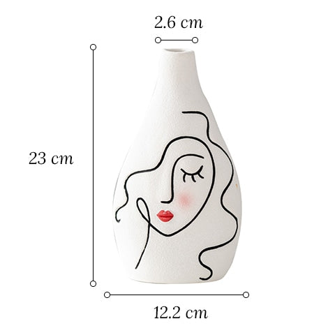 Vase visage femme peint à la main en céramique dimensions du modèle A sur fond blanc