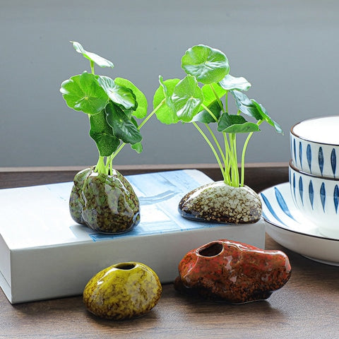 Mini vase forme pierre colorée en Céramique couleurs Vert & Blanc & Jaune & Rouge présentation