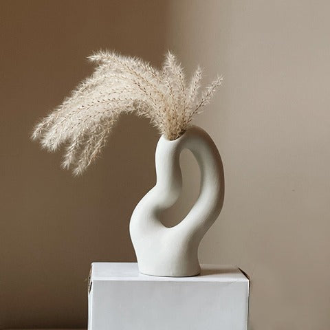 Vase gris clair sculpture abstraite - Céramique original Vase Cute Gris clair présentation fleurs séchées