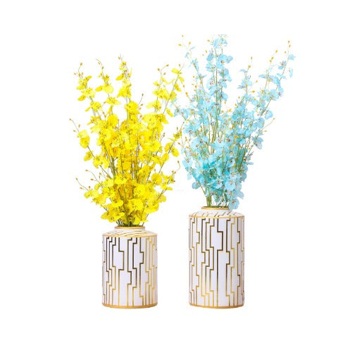 Vase design luxe présentation sur fond blanc avec fleurs jaune modèle Petit & fleurs Bleu modèle Grand