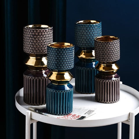 Vase design touche luxueuse courbes audacieuse présentation tous modèles
