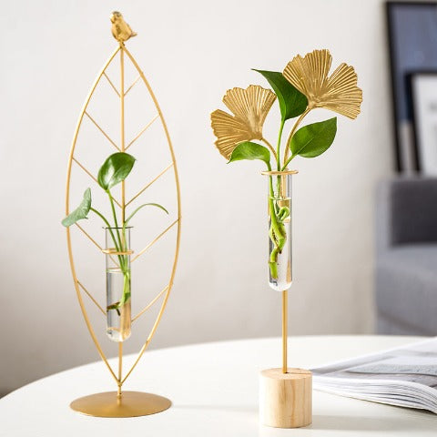Vase soliflore encadrement feuille gold en Verre & Métal présentation Feuille taille Grand & Gingko taille Petit 