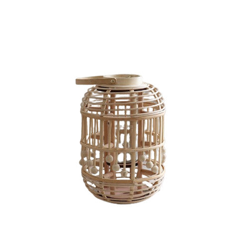 Vase type lanterne tissé avec anse en Bambou et verre décoratif Modèle Moyenne lanterne.